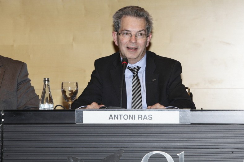 Cloenda a càrrec del Vicerector d'Estudis i Planificació, Sr. Antoni Ras.JPG