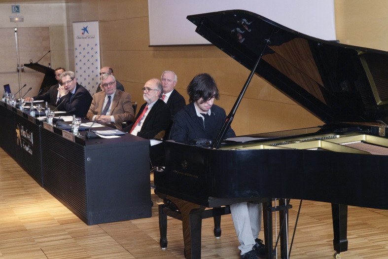 Interludi musical a càrrec de l'estudiant Javier Maroto.JPG