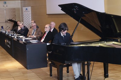 Interludi musical a càrrec de l'estudiant Javier Maroto.JPG