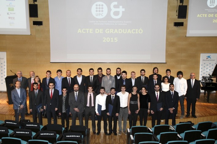 Estudiants Titulats.JPG