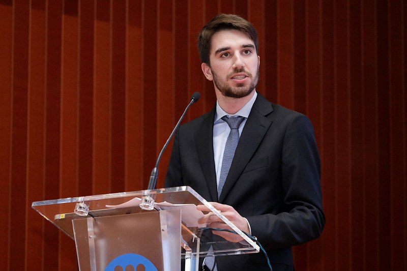 Intervenció representant titulats, O. Rubiés.jpg