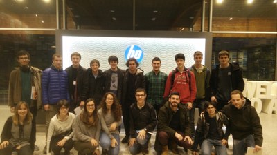 Estudiants del CFIS visiten HP