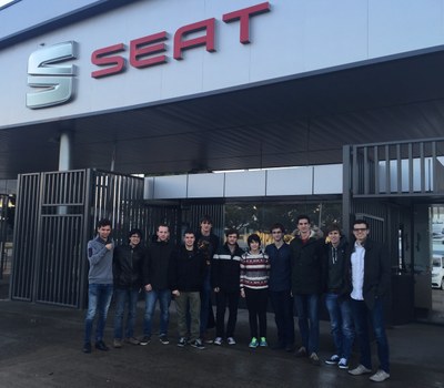 Estudiants del CFIS visiten SEAT